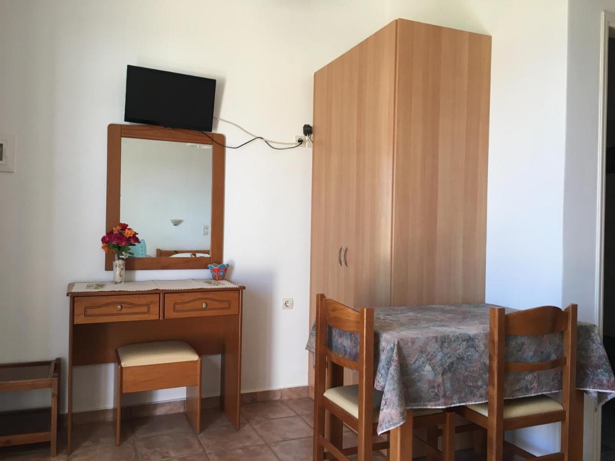 Eugenia Travasarou Sea View Appartments Diakofti Luaran gambar