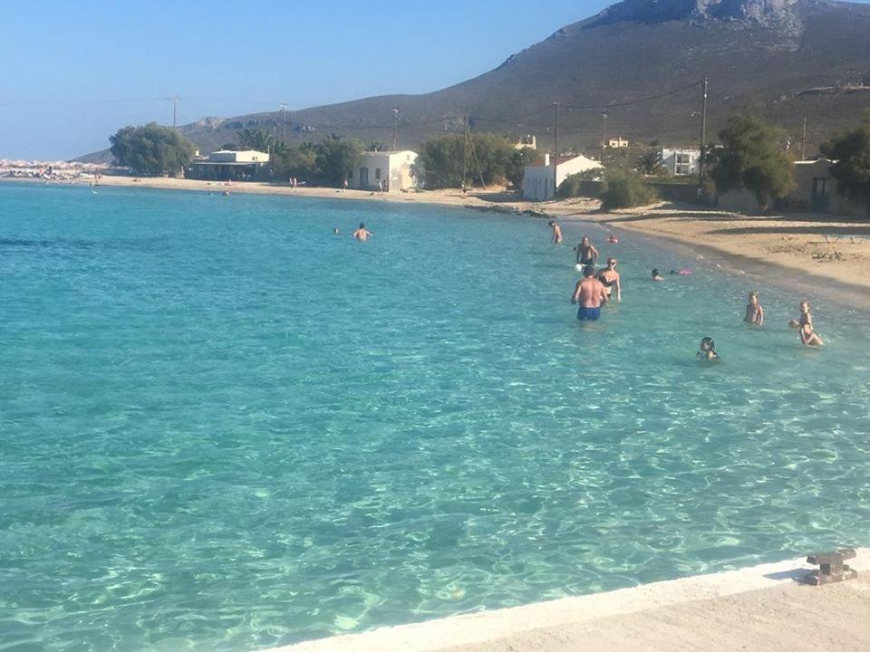 Eugenia Travasarou Sea View Appartments Diakofti Luaran gambar